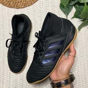 Adidas| Boys predator turf black athletic lace up soccer shoes
